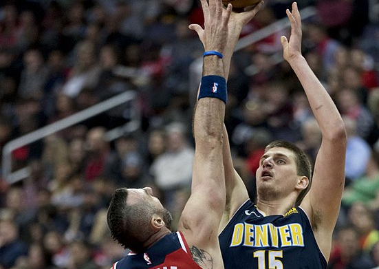 可从三点入 可从三点入